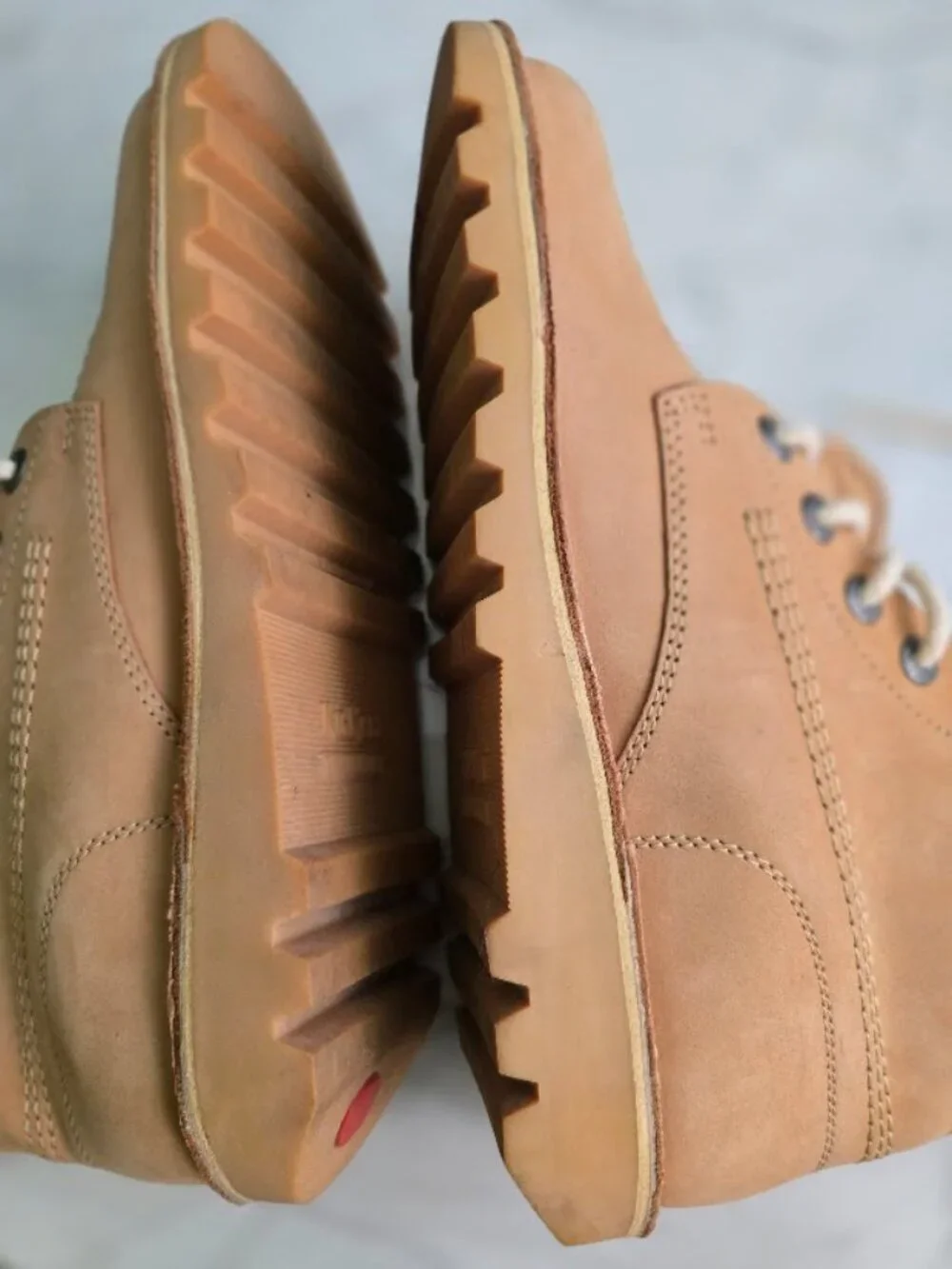 Classic Kickers Kick Hi Leather Boots Tan Size EU 42 (US Men 9 / Women 11)